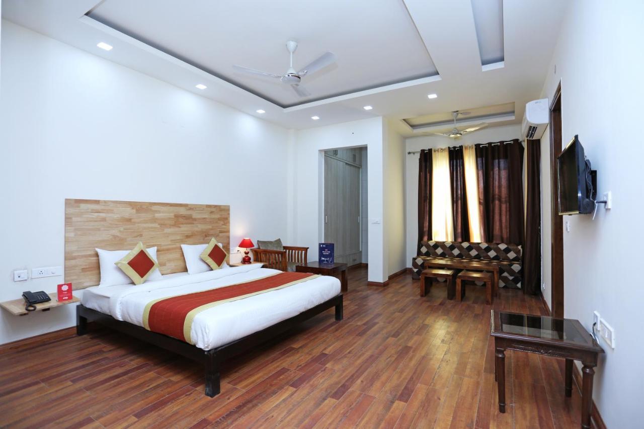 Oyo 6576 Viskon Rooms Gurgaon Exterior photo